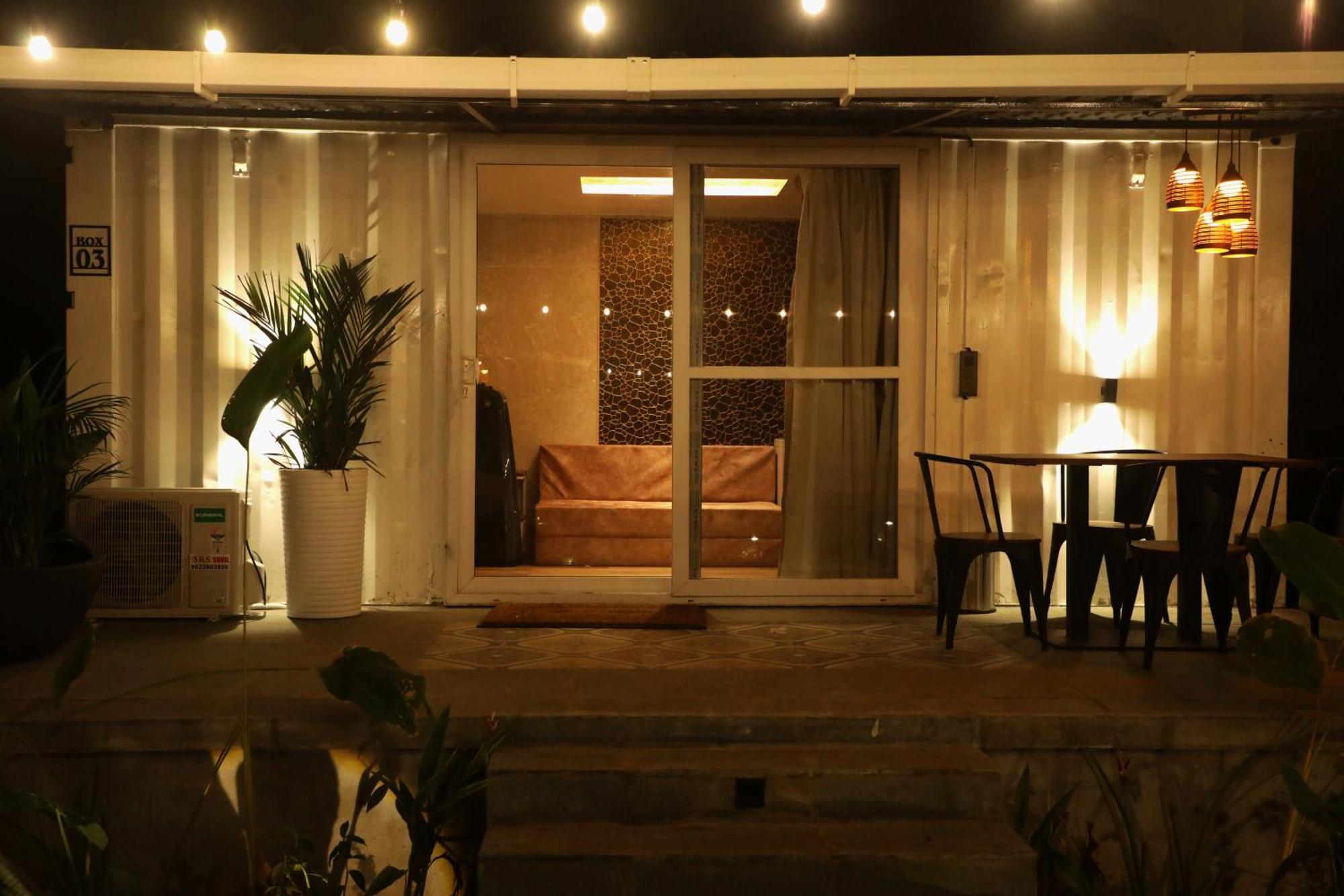 Out Of Box Living Kashid,Murud Екстер'єр фото